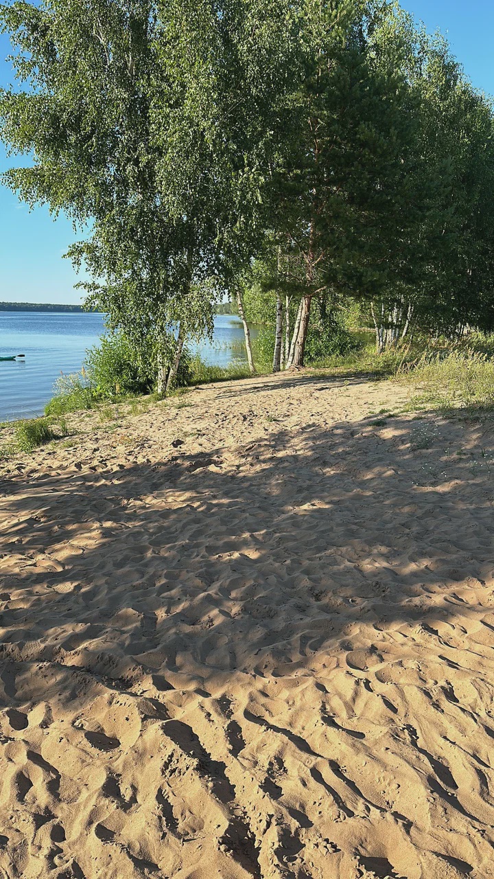 "Дикие" пляжи и природа 