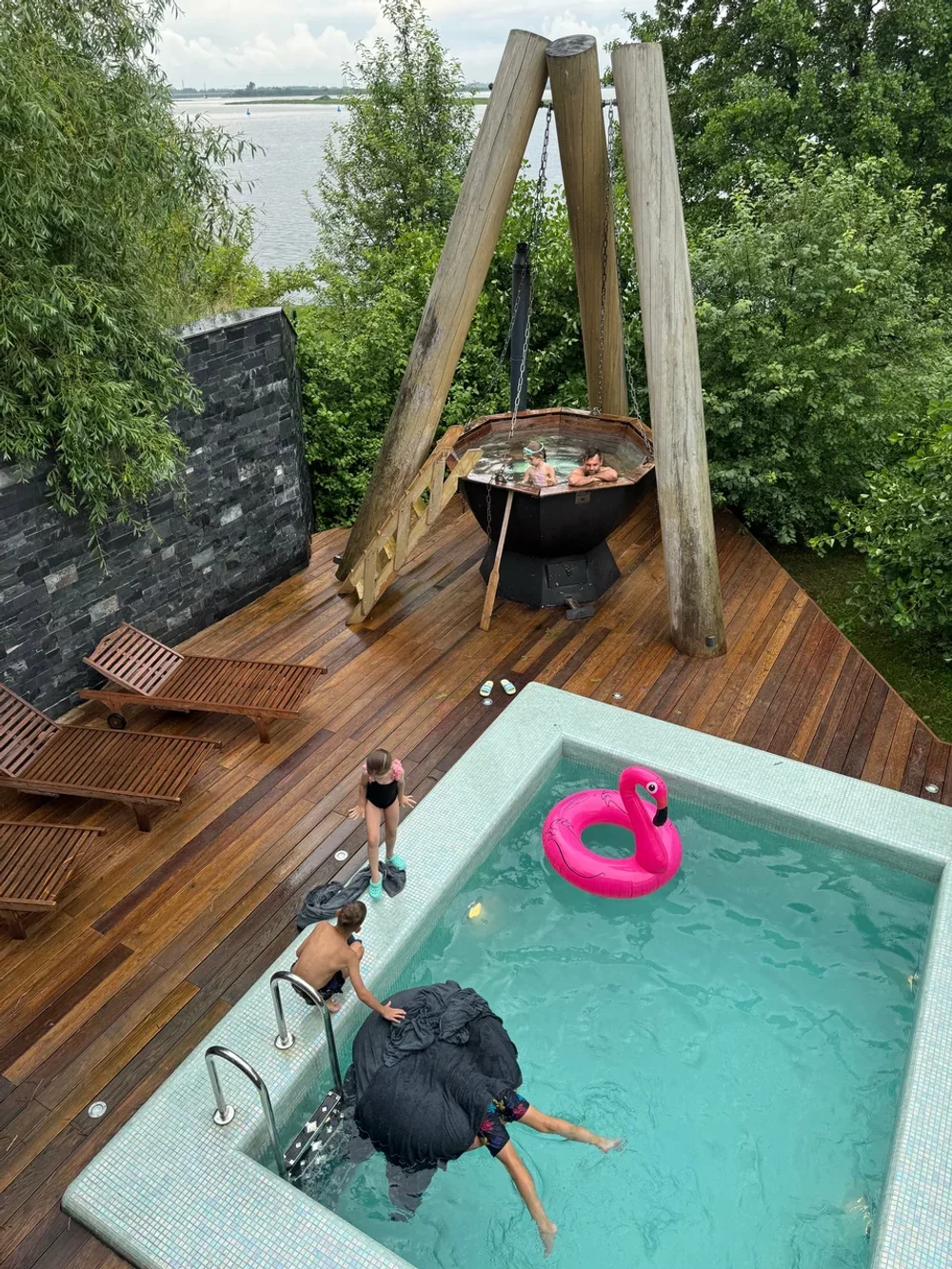 Рестораны, банные комплексы